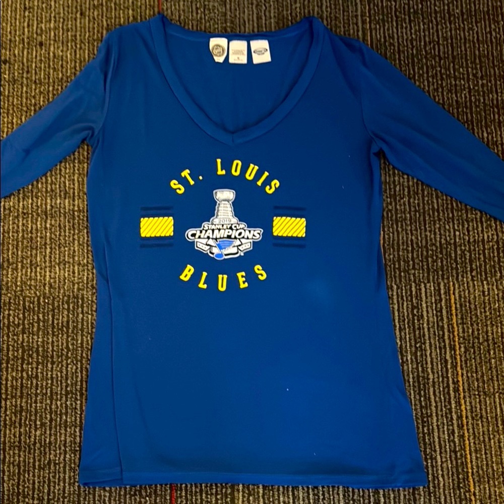 NHL Women’s Blue and Gold Fitted long Sleeve Tee